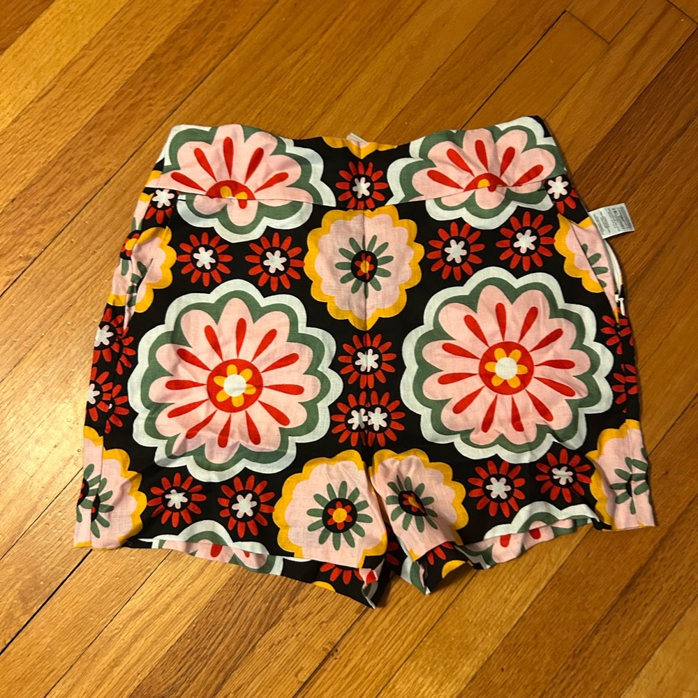 NEW Boden shorts. Size 8
